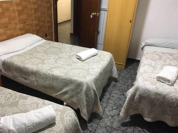 Pension La Ferroviaria - Sin Ascensor Saragossa Zewnętrze zdjęcie