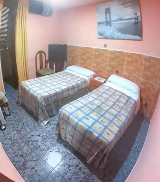 Pension La Ferroviaria - Sin Ascensor Saragossa Zewnętrze zdjęcie